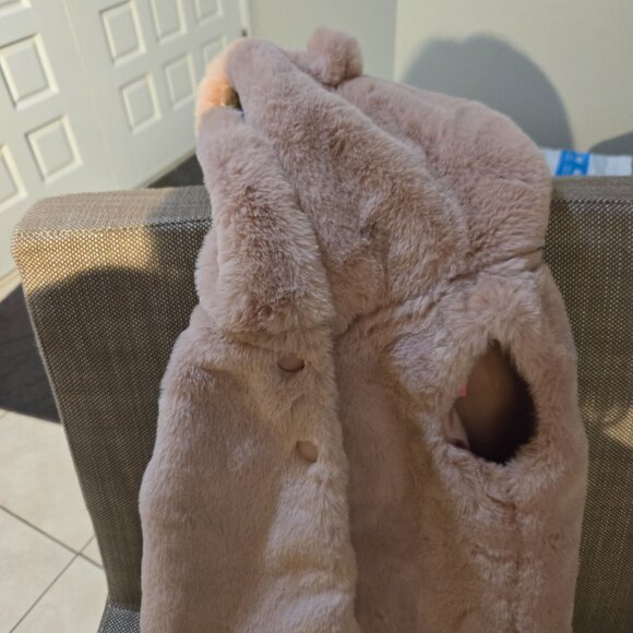 Brand new Issac Mizrahi 3 piece Faux Fur jacket, body suit and leggings - Picture 3 of 11